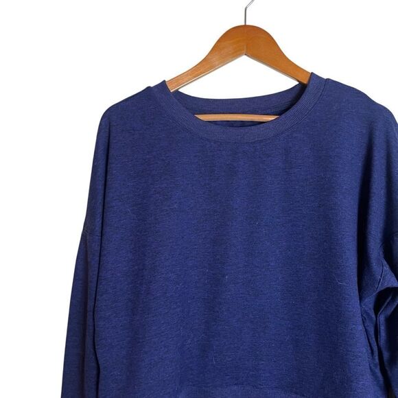 Gap fit navy brushed tech jersey sweater. Size small - Picture 2 of 7